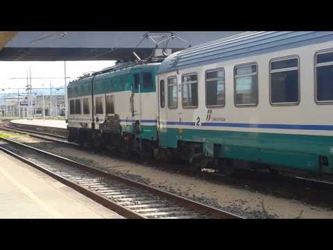 Treno IC per siracusa c.le parte da messina c.le