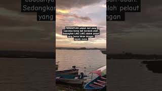 Download lagu Perempuan adalah laut #katakatasad #perempuan #sadstatus #youtubeshorts mp3