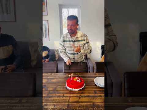 Jawid Sharif‘s Birthday Celebration - تجلیل سالگرد تولدی با همکاران