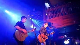 Hot Chelle Rae - I Wish I Was Emo