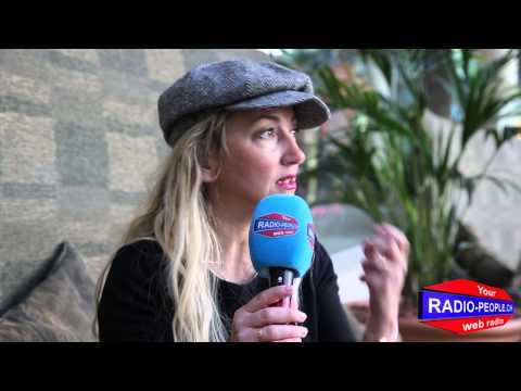 Christelle Chollet - Humoriste & Chanteuse - 11.03.2014