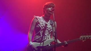 Mademoiselle K-Morning song à La poule des champs