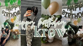 KREW'S BIRTHDAY VLOG! | PREP & DECOR + CUPCAKES + MAKING HIS DINOSAUR CAKE + A WHOLE DAY OF FUN!