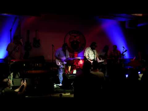 Roosevelt Collier & Friends "Althea" Crazy Uncle Mike's, 11-26-2018