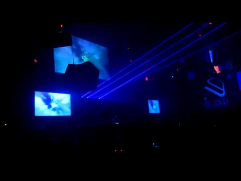 OceanLab vs. Gareth Emery - On A Metropolis Day (Myon & Shane 54 Mashup) Live by Gareth Emery