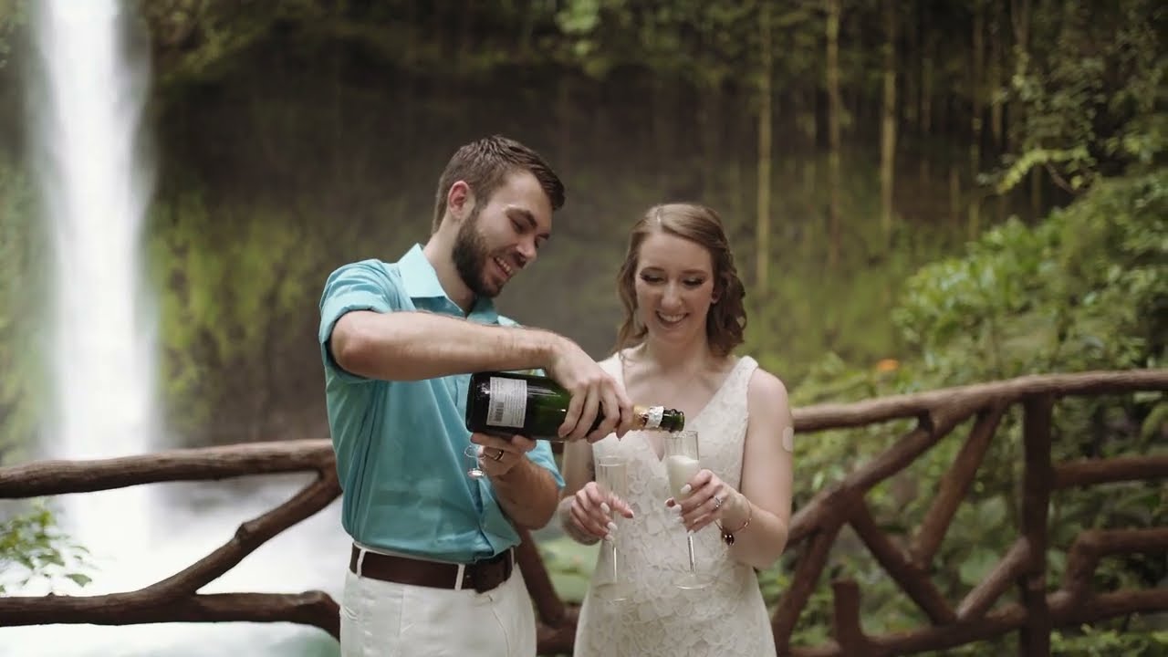 Gorgeous Elopement in la Fortuna Waterfall 
