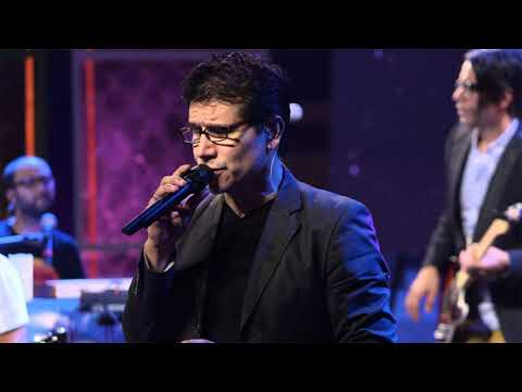 Ayer Te Vi.. Fue más claro que la luna - Jesús Adrián Romero - JESÚS ADRIÁN ROMERO GRANDES ÉXITOS