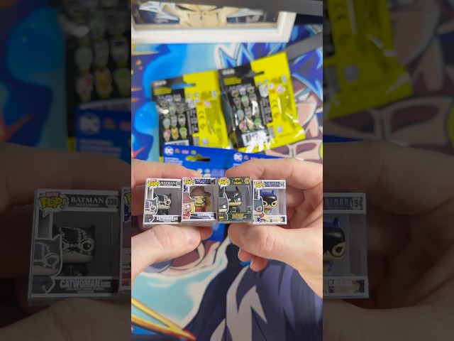 Vídeo relacionado con Funko Bitty Pop! Batman 85th - Catwoman 4PK Y una Minifigura Misteriosa Sorpresa - 0.9 Inch (2.2 Cm) - DC Comics Coleccionable- Repisa Apilable Incluida - Idea de Regalo - Toppers de Tarta