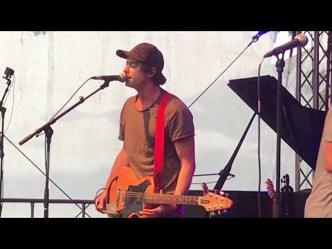 SINPLUS extraterrestrial-reggae-ska?....Love Is Free  Live