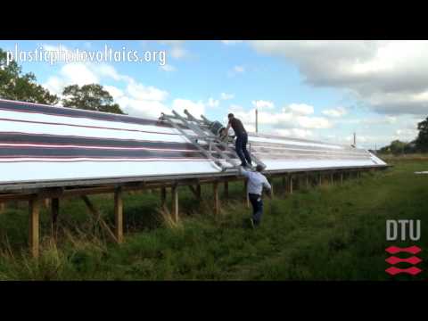 De-installation of flexible organic solar cells from solar park