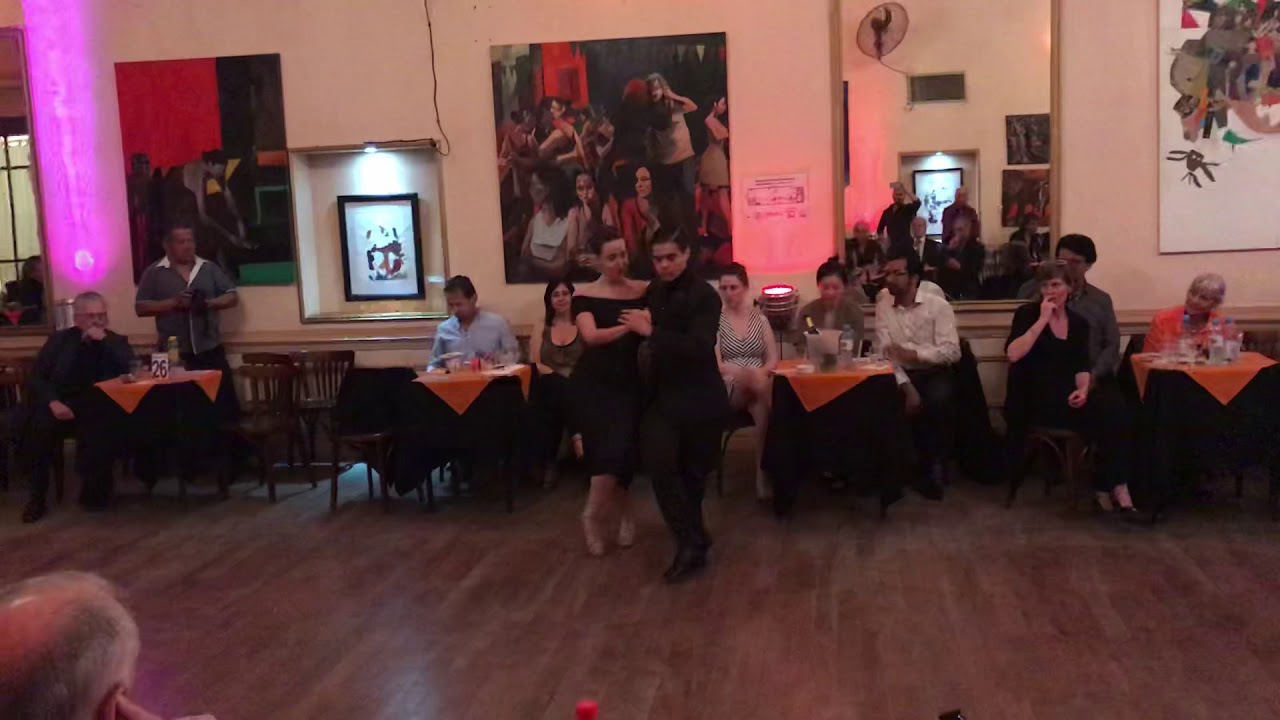 Video thumbnail for Fernanda Grosso & Alejandro Ferreyra - Yira Yira Milonga 2018 (2)