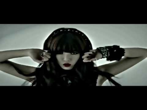 JS & Hyuna - Trouble Maker (TTP 3D version)