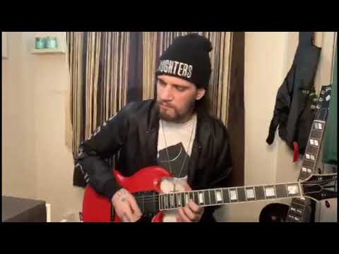 Thomas Erak - Shhh!!! If You're Quiet, I'll Show You a Dinosaur (Live on the Quaranstream)