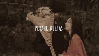 Download lagu Perahu kertas - tulus | slowed   reverb mp3