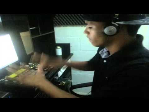 DJ Mart - Aquecimentinho / Akai MPC 1000