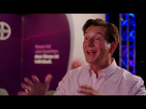 Stresstipp Nr. 5: Skin Hunger | Dr. Carl Naughton | Powered by Calmalaif®