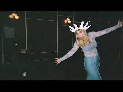 eee gee - promise to pick up the phone (official music video)