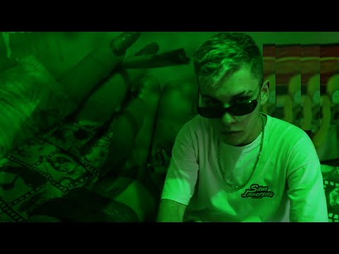 LV Twil - Vestido Vermelho (Directed By Rich V Freak)