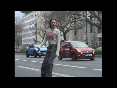 Twin magazine 27. Lilly Stoephasius by Nicolas Kantor, styling Almut Vogel