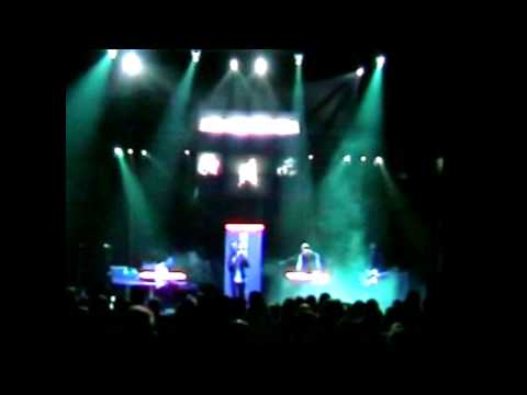 BABYLONIA "EVERYTHING'S FOR U" (LIVE)