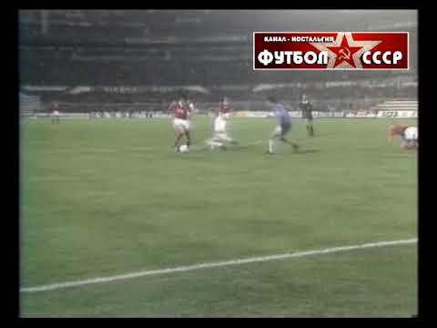 1990 SL Benfica (Portugal) - Dnepr (Dnepropetrovsk) 1-0 Champions Cup, 1/4 finals