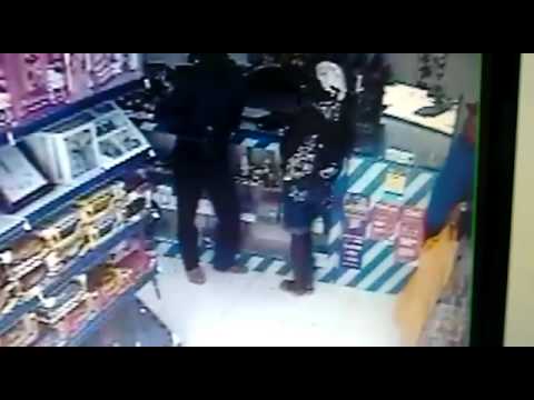 PORTAL CLERISTON SILVA -  Furto de brinquedos em loja de Serrinha