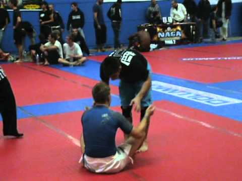 NAGA Paris Ilke Bulut(Icon) VS Kári Gunnarsson 1/4 final