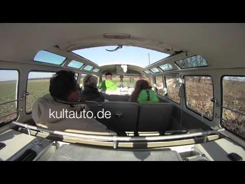 Fahrt im VW T1 Samba-Bus