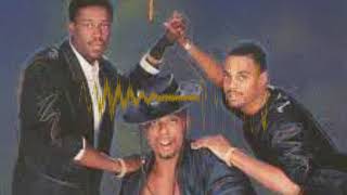 Download lagu Whodini - Five Minutes of Funk REBASSED 32 37 hzz mp3