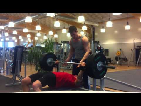Aldrig Vila - RED VS BLUE Adam Outinen 120 kg