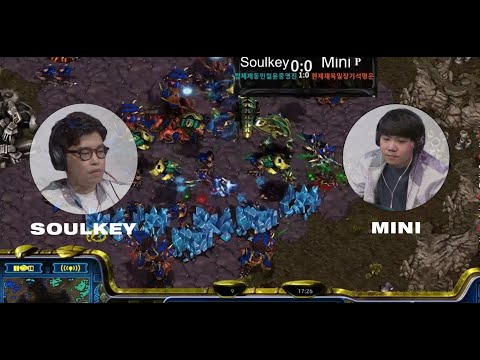 Soulkey vs. Mini ZvP @ 76  | 34m intense pleasure! English Starcraft Commentary