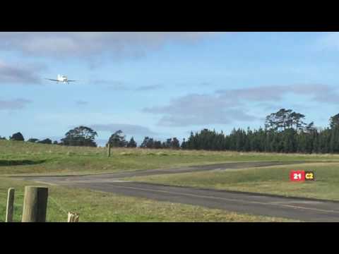 cirrus landing at north shore airdrome.