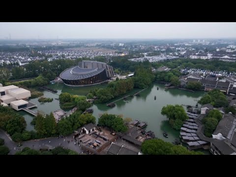 GLOBALink | 2023 Wuzhen Theater Festival wows global theater lovers