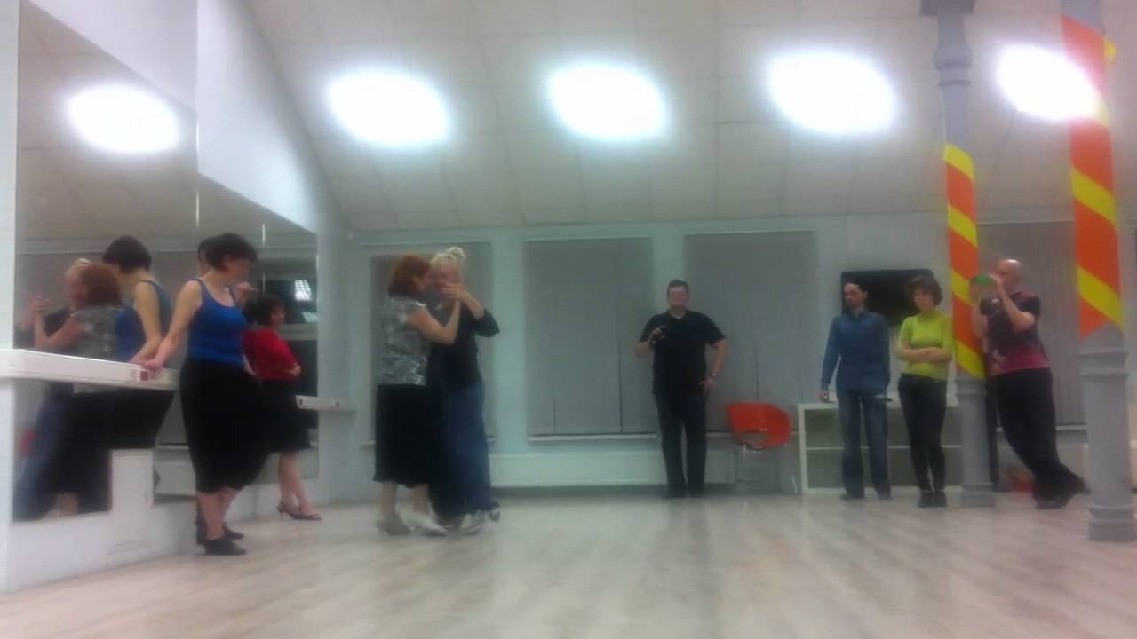 Class sacadas. Club EdissaDNItango Elvira Malishevskaya y Tanechka Arhipova.