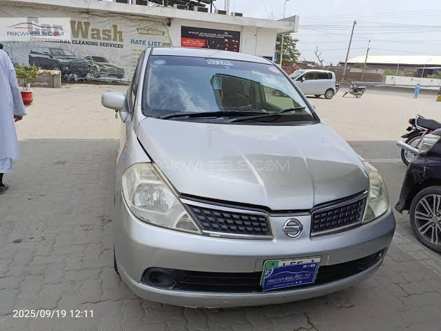Nissan Tiida 15G 2007 for Sale