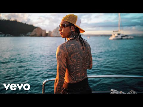 Tyga ft. Wiz Khalifa, Juicy J, Takeoff - BankRoll (Music Video)