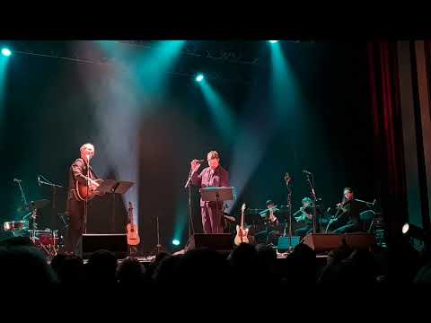 Bertrand Belin & H-Burns - Avalanche (Leonard Cohen song) at Le Trianon, Paris, 13th March 2022