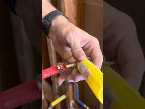 PEX Plumbing EASY HOW-TO - Crimping Your Lines