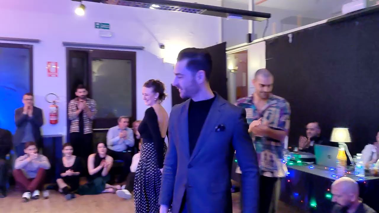 Marco Nodari y Claudia Cavagnini "Dandy" @milonga al Graf (Bo) 7/12/2023 1-5