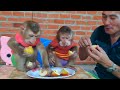 Samboy Family Has A Funny Apple Meal