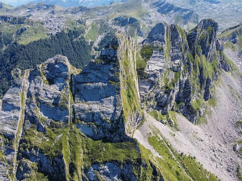 Uspon na Podske Vrhove 2003m N/V - Moracke Planine