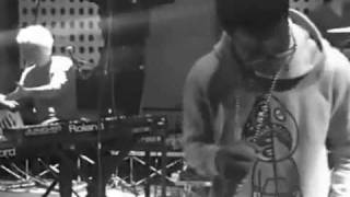 Making of Everything Is Broken-Mr Hudson feat. Kid Cudi