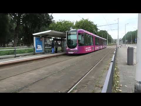 RET tram 2101 en 2112, Rotterdam IJsselmonde, 25 AUG 2022