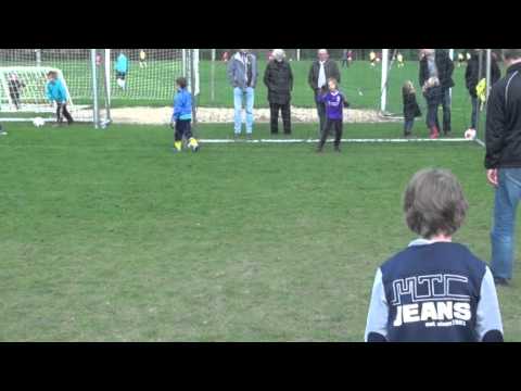 Veerse Boys F4   vs   Be Ready   27 okt 2012 (de kannibalen)