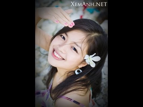 Thể hiện bởi Hạ Vy