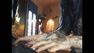 Kat Von D - Feel by Stereophonics [COVER]
