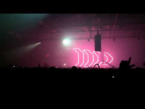 Energy 2011 Tiesto - Forever Young