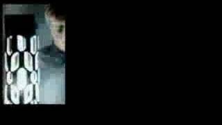 Broadcast: Papercuts