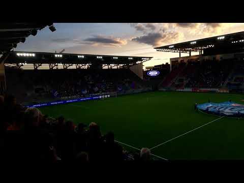 Vålerenga - Rosenborg 1-1 spillerne kommer på banen 1. September 2019