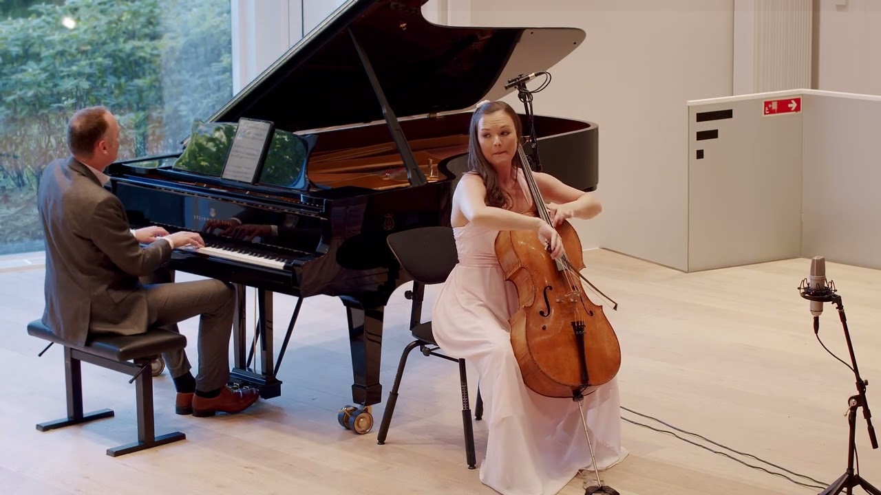Charlie Chaplin - Oh! That Cello